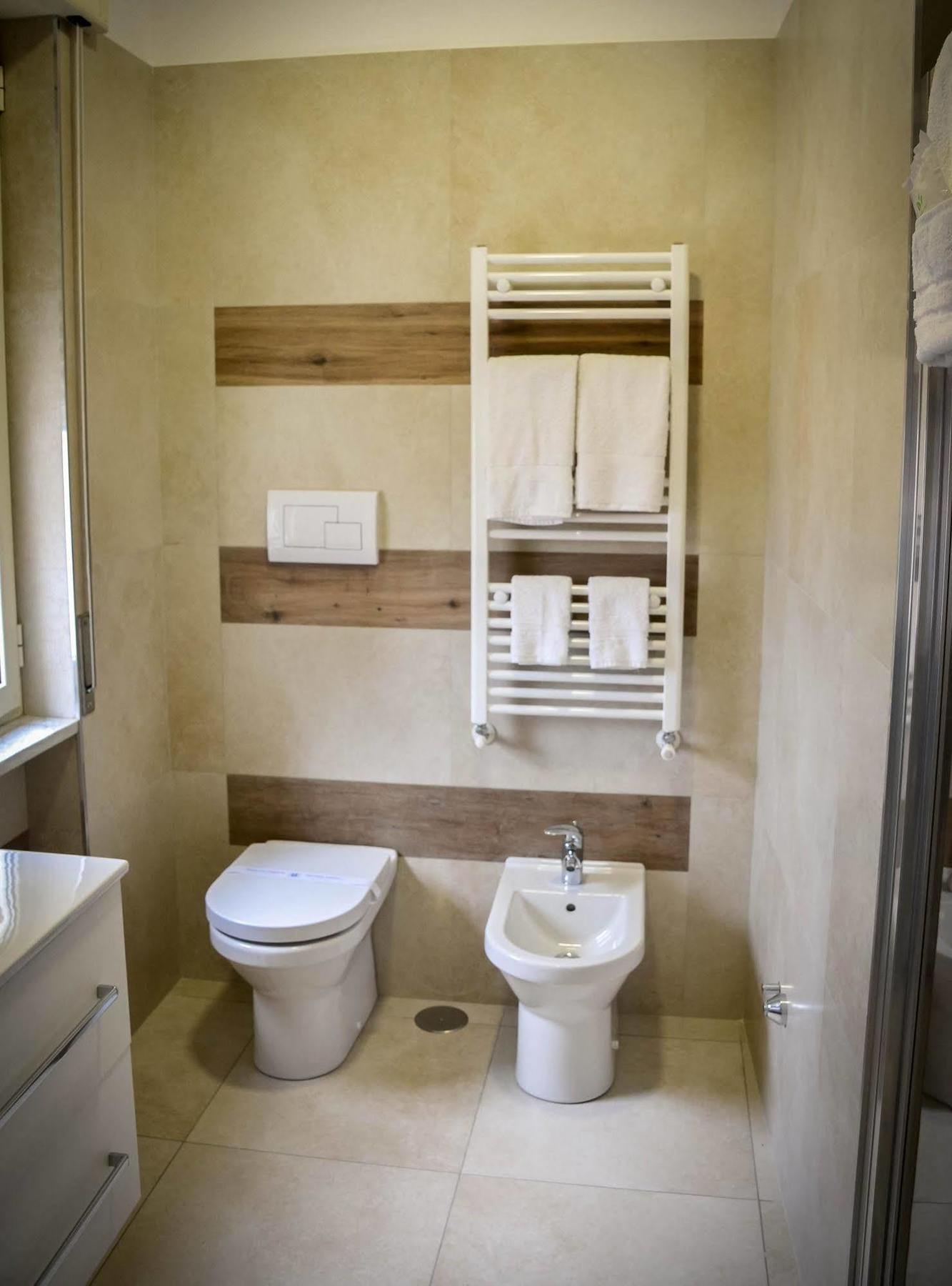 Brain Rooms & Suite Pagani Ngoại thất bức ảnh